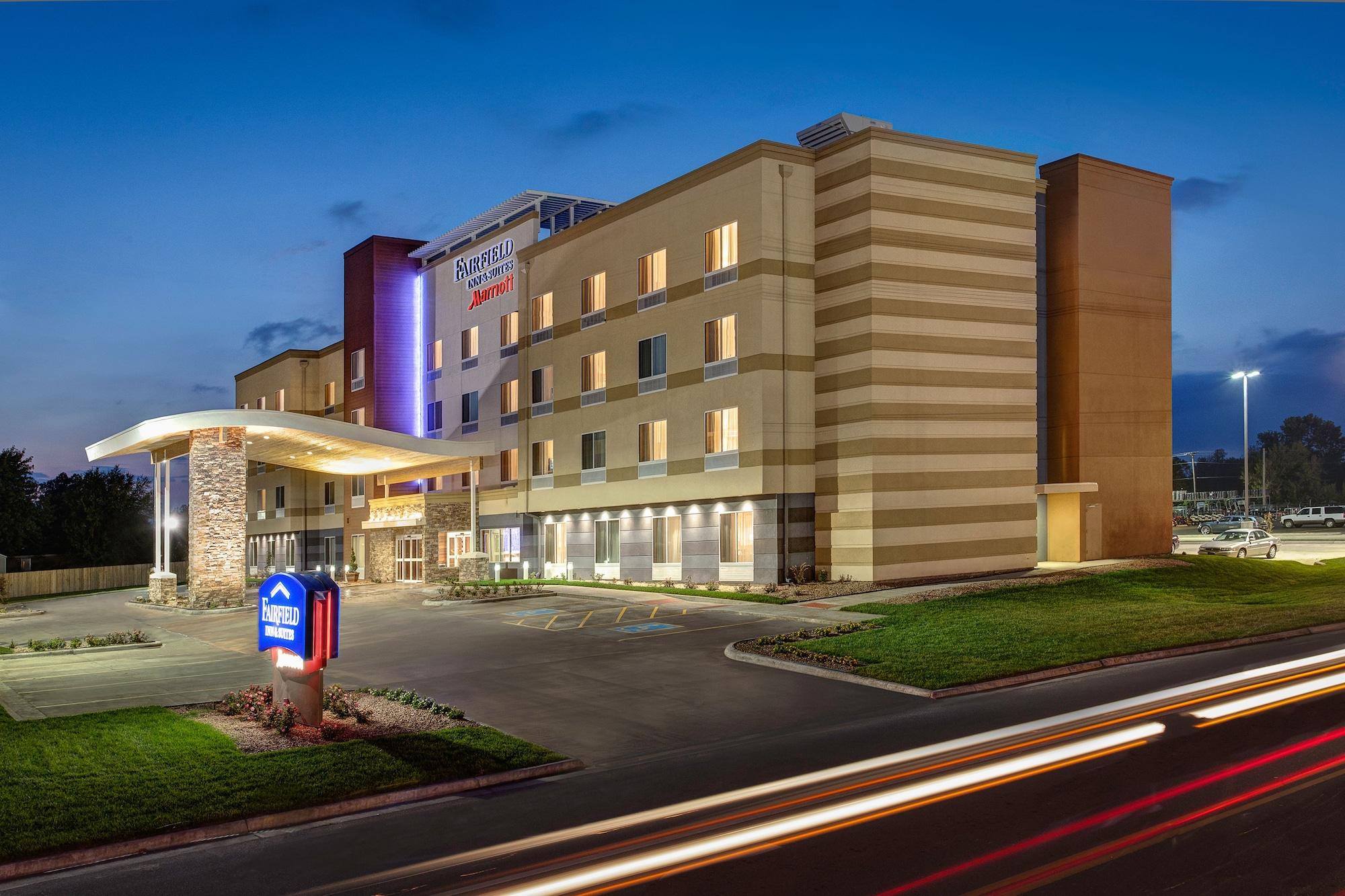 Fairfield Inn & Suites By Marriott Шелби Екстериор снимка