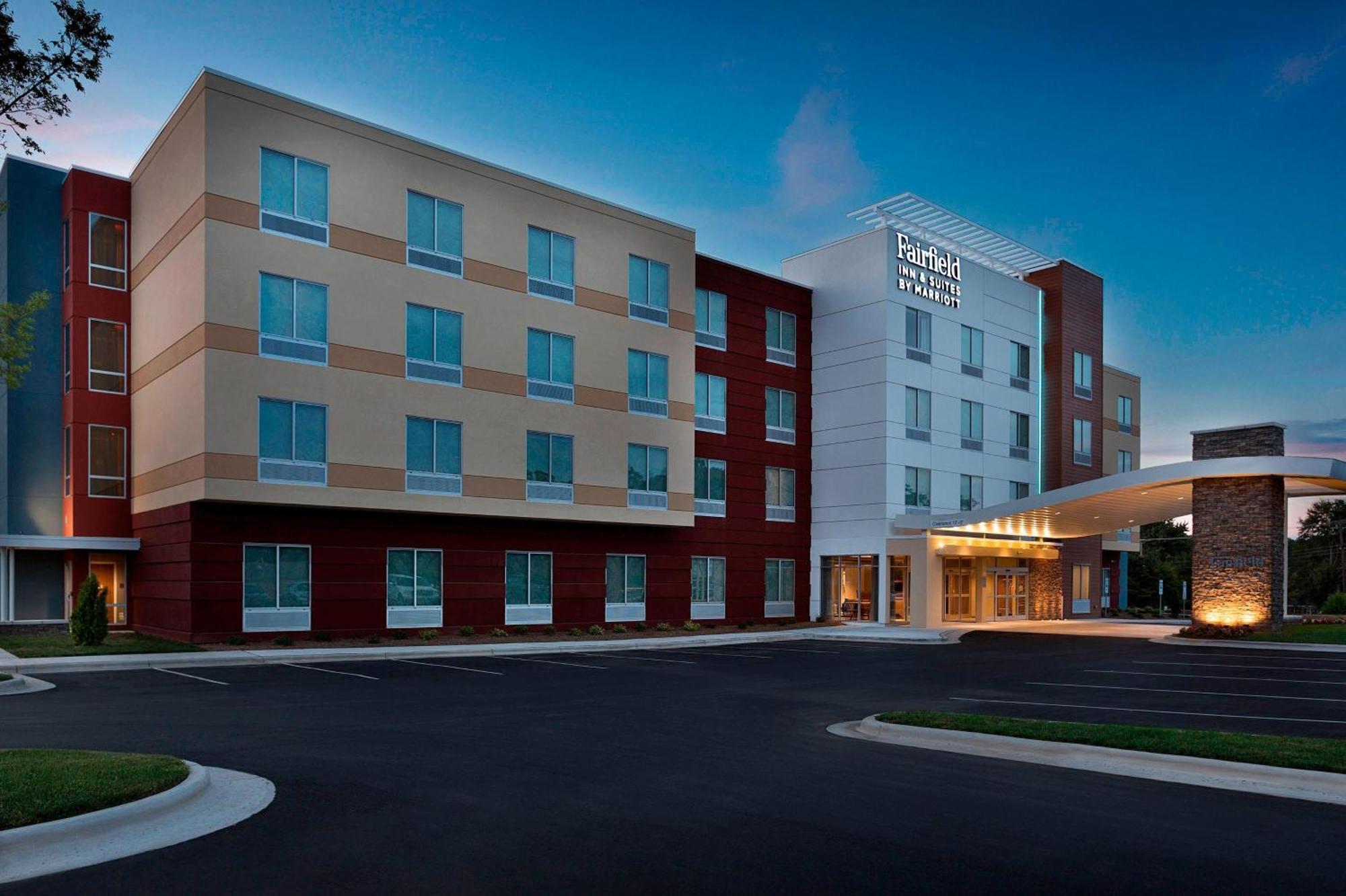 Fairfield Inn & Suites By Marriott Шелби Екстериор снимка
